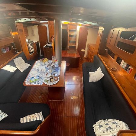 קטאניה Sailboat B&B On Board מראה חיצוני תמונה