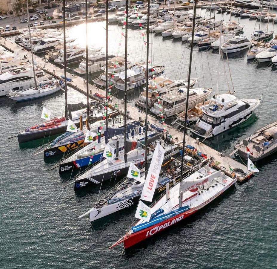 קטאניה Sailboat B&B On Board מראה חיצוני תמונה