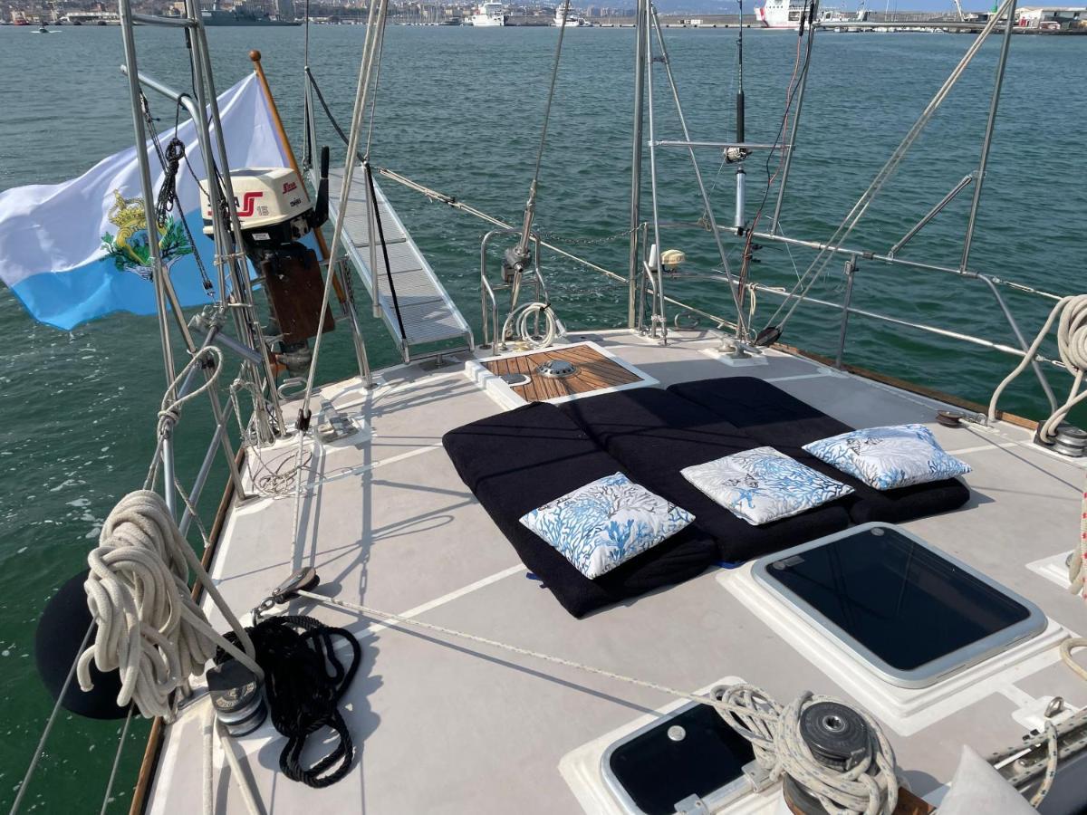 קטאניה Sailboat B&B On Board מראה חיצוני תמונה