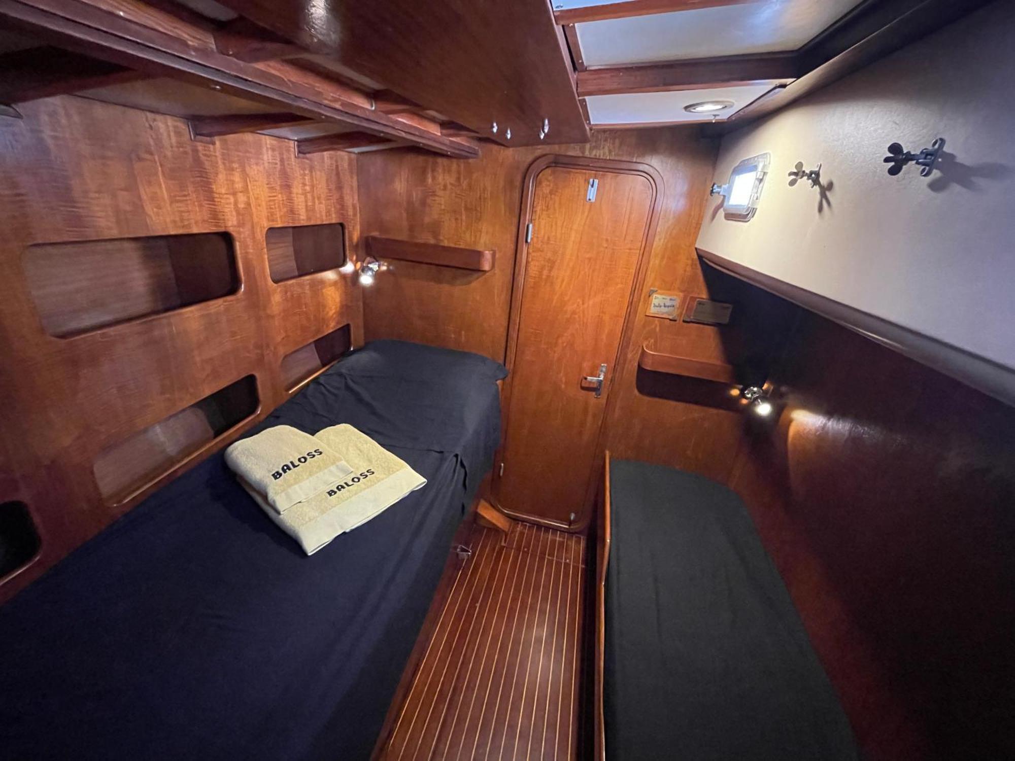 קטאניה Sailboat B&B On Board מראה חיצוני תמונה